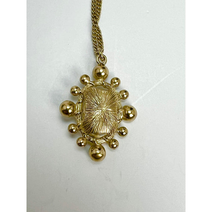 Chanel Crystal CC gold pearly necklace – STORE 7994