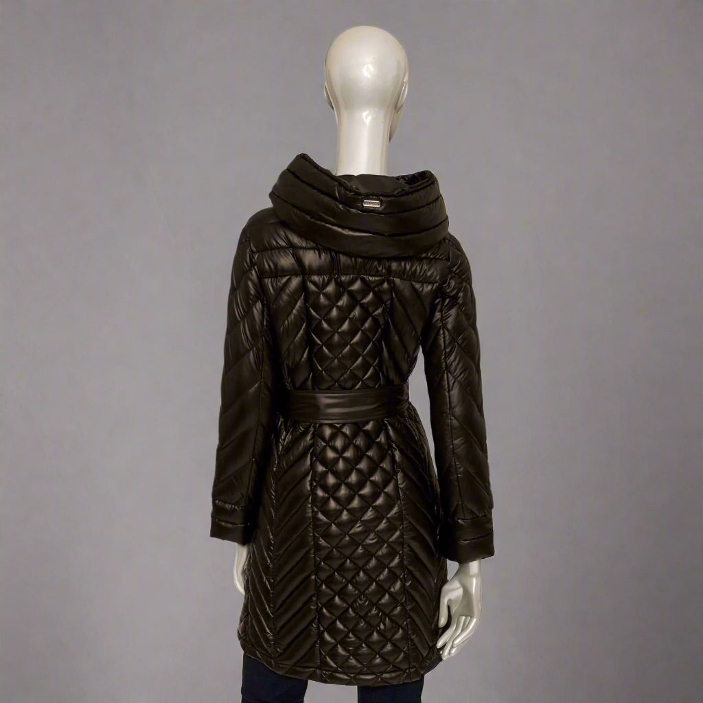 Comfortable Italian designed coats & jackets in mid, 3/4 and hooded designs