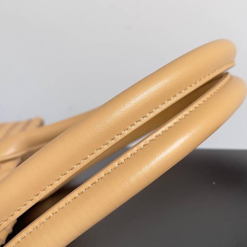 Bottega Veneta Medium Intreccio Leather Bag Tote