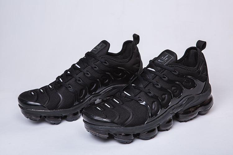 Nike Air VaporMax Plus &