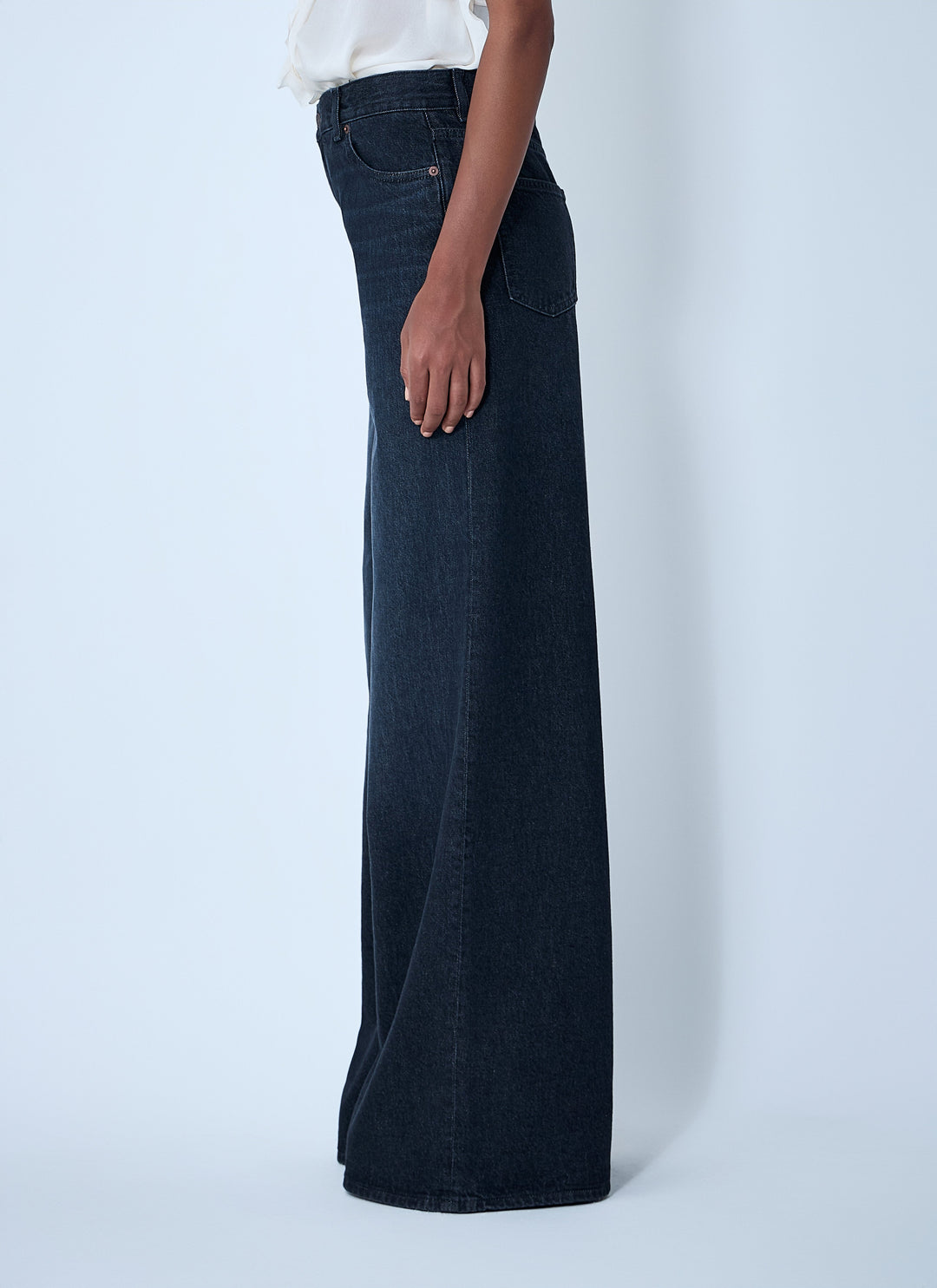 Chloé Women Five-Pocket Jeans