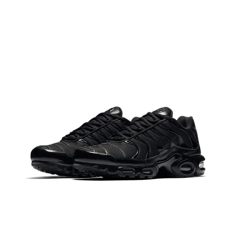 Nike Air Max Plus &