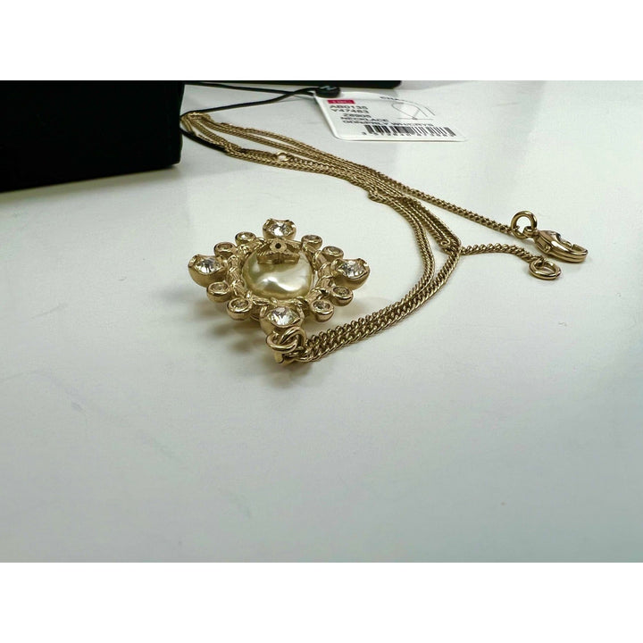 Chanel Crystal CC gold pearly necklace – STORE 7994