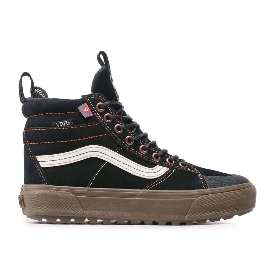 VANS sneakers and streetwear collection at STORE 7994
