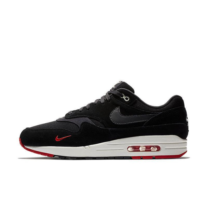 Nike Air Max 87 &