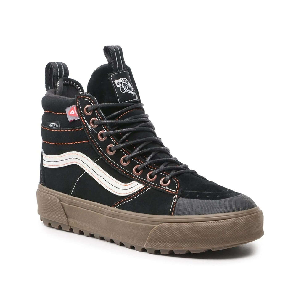VANS sneakers and streetwear collection at STORE 7994