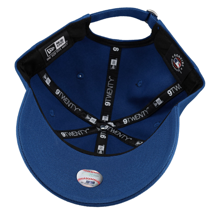 New York Yankees New Era 9Twenty Adjustable Hat (Songbird Blue)