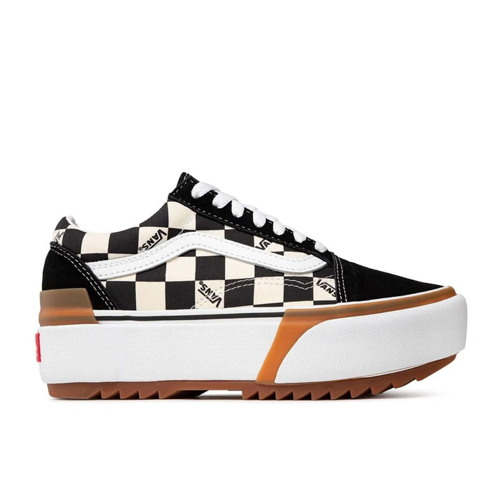 VANS sneakers and streetwear collection at STORE 7994