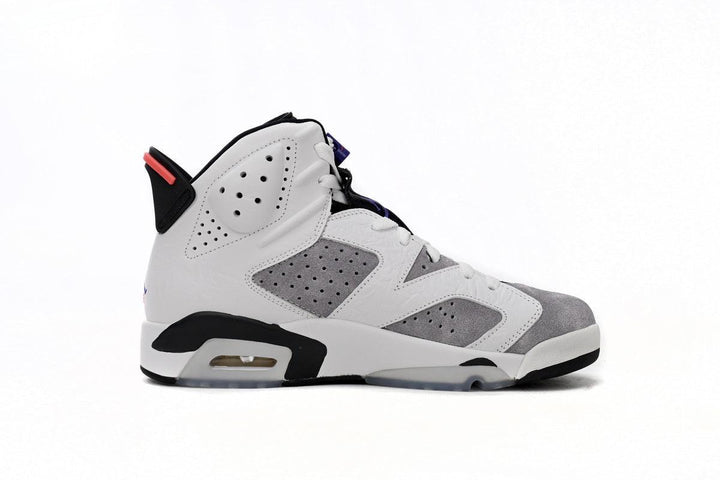 Air Jordan 6 Retro &