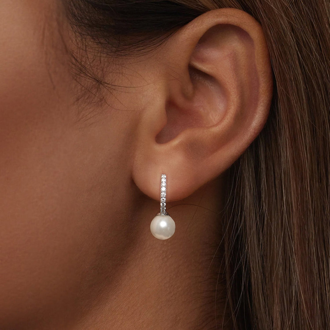 925 Sterling Silver Moissanite 0.15 Carat Earrings with Quality Shell Pearl for Women