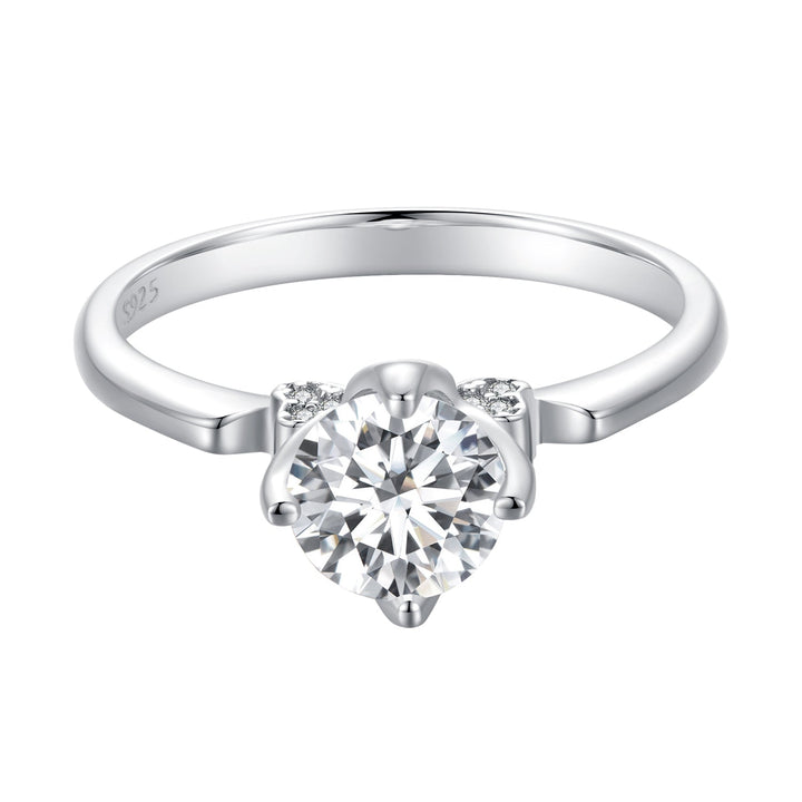 925 Sterling Silver 1.0 Carat Moissanite Ring in Size 8