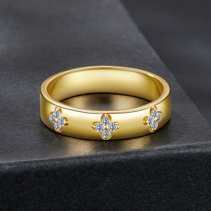 925 Sterling Silver Moissanite Gold Plated Ring for Women, Size 6