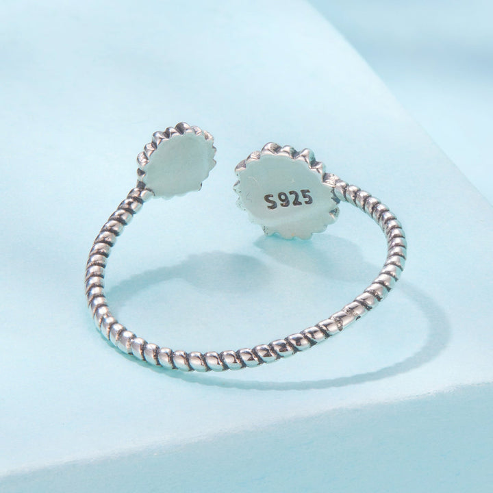 925 Sterling Silver Synthetic Turquoise Ring for Women - Oxidized Silver, Width: 0.12cm, Size: 0.5-0.7cm
