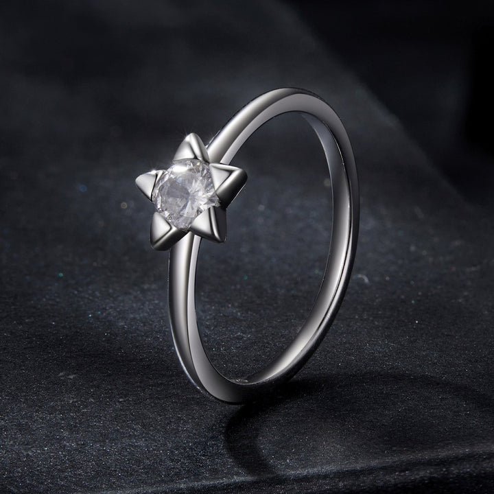 925 Sterling Silver 0.30 Carat Moissanite Ring Size 8