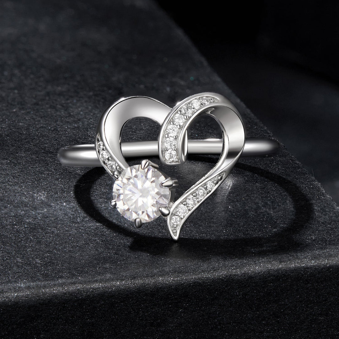 925 Sterling Silver Moissanite Heart-Shaped Ring Size 7 for Women