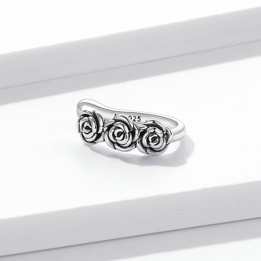 925 Sterling Silver Earrings 0.5*1.2cm for Women