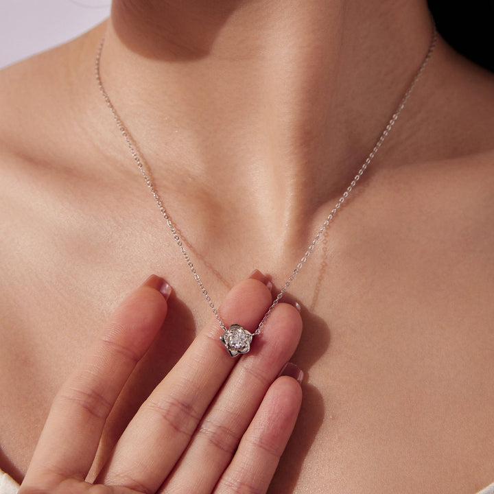 925 Sterling Silver Moissanite 0.5 Carat White Gold Plated Necklace for Women