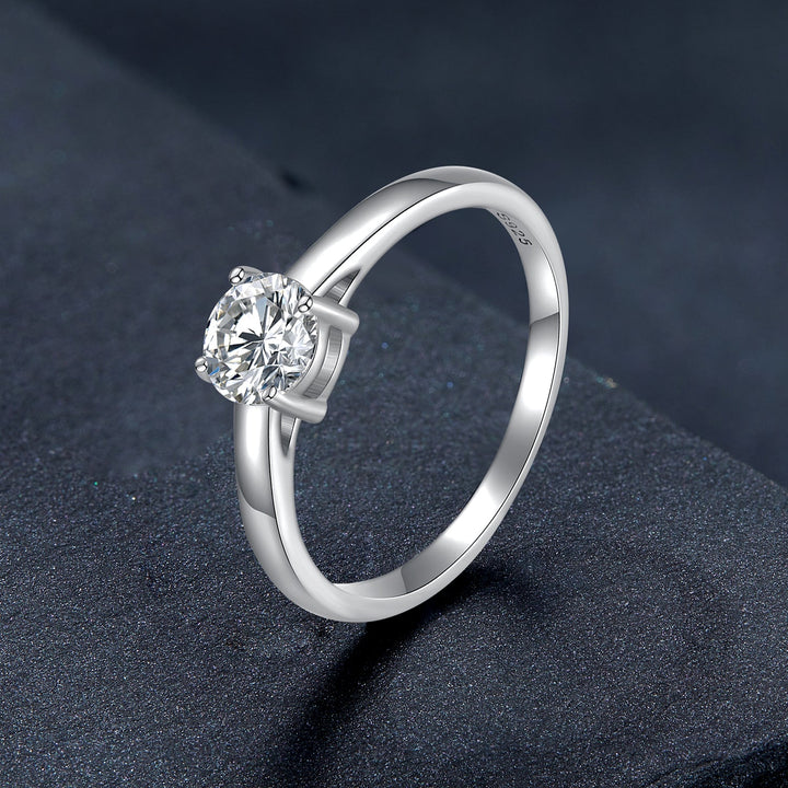 925 Sterling Silver Moissanite Ring 0.6 Carat Size 6 for Women