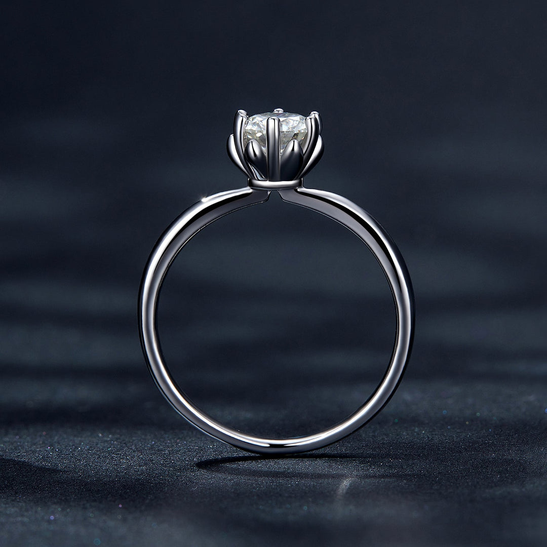 925 Sterling Silver Plated Moissanite Ring Size 6