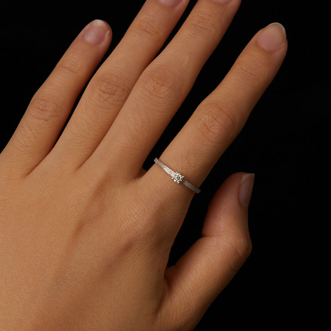 925 Sterling Silver &amp; Moissanite Size 6 Ring with 0.1ct Moissanite