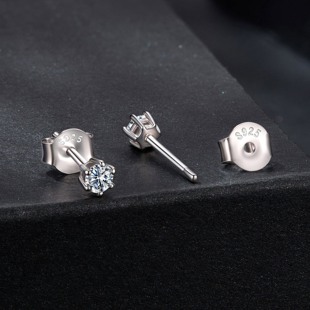925 Sterling Silver 0.65 Carat Moissanite Earrings for Women