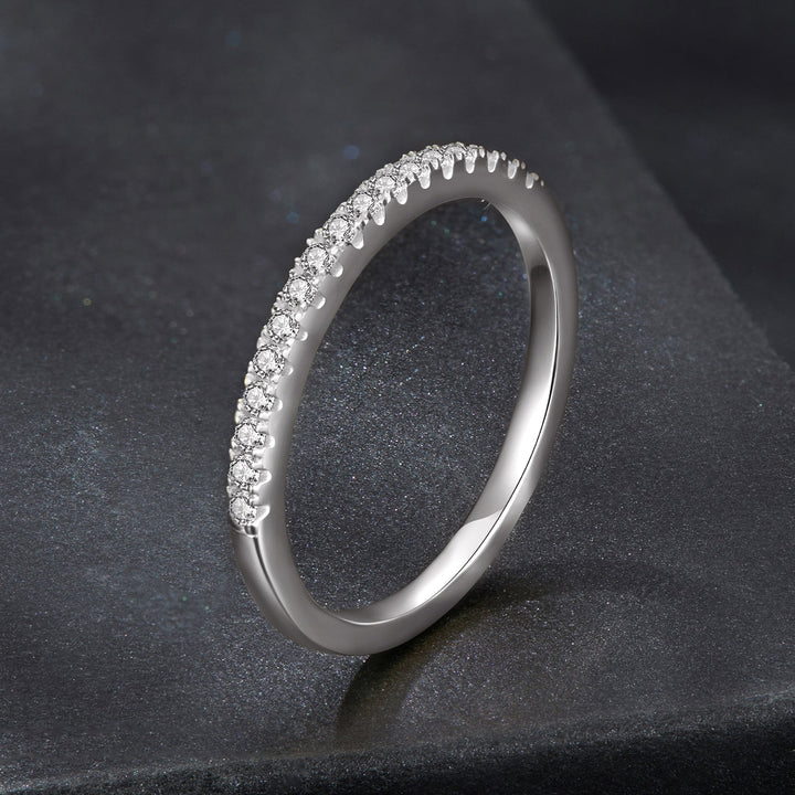 925 Sterling Silver 0.01ct Moissanite Ring in Size 8A
