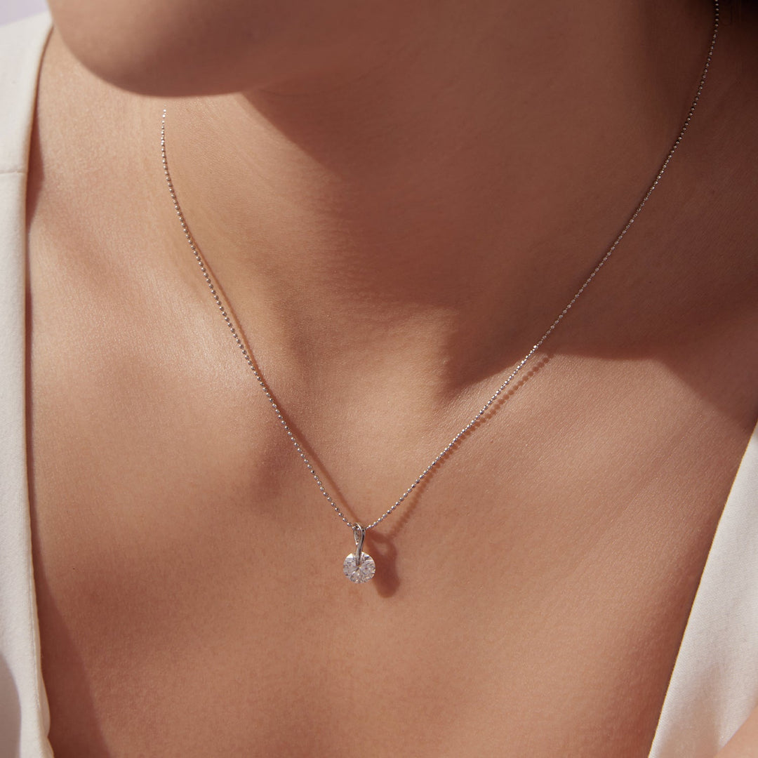 925 Sterling Silver Moissanite Necklace 40+5cm with White Gold Plating for Women