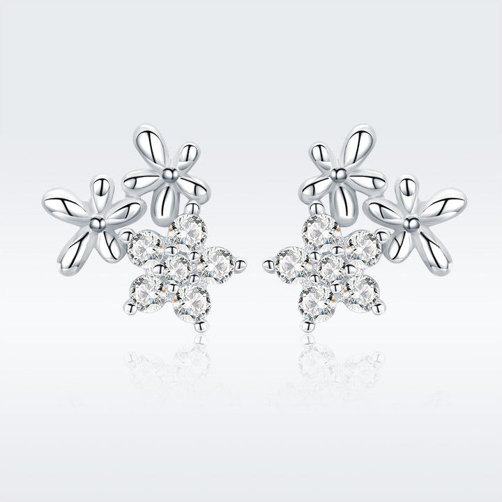 925 Sterling Silver Earrings with CZ in Pavé Setting, 0.6*0.7cm for Women