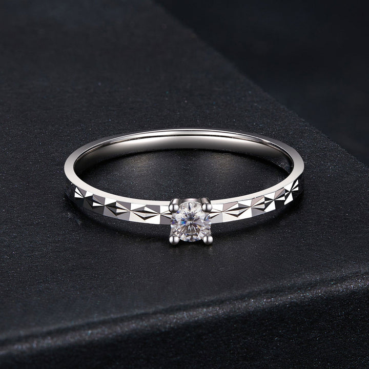 925 Sterling Silver Moissanite White Gold Plated Ring Size 6