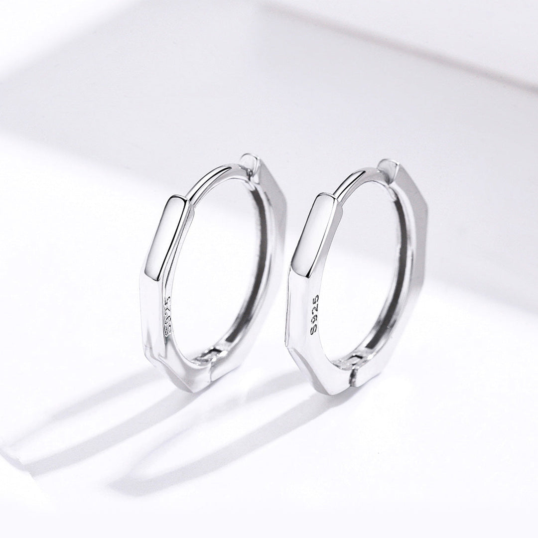 925 Sterling Silver Earrings 1.6*1.5 Size for Unisex