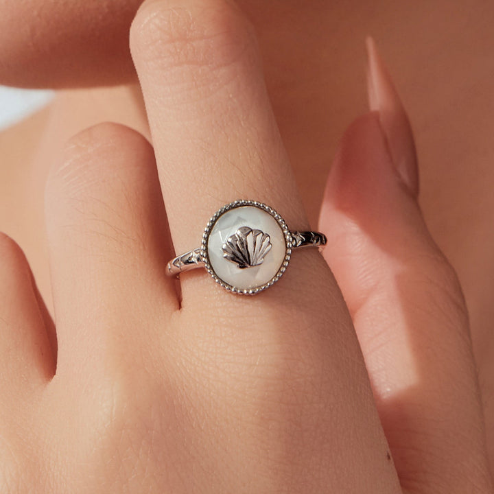 925 Sterling Silver White Gold-Plated Ring with Nacre Pendant - Style E for Women