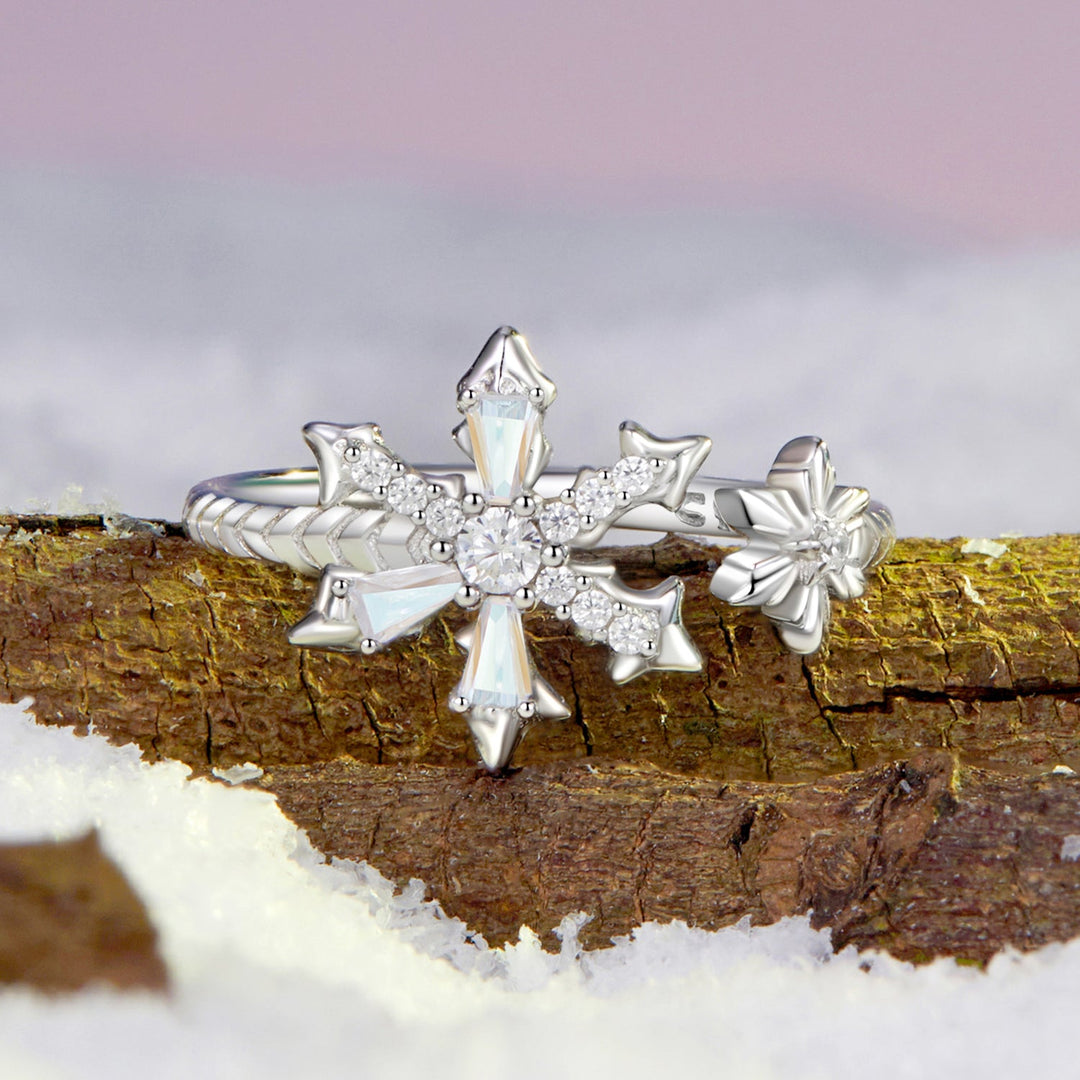 925 Sterling Silver Ring with White Gold Plating and CZ for Women