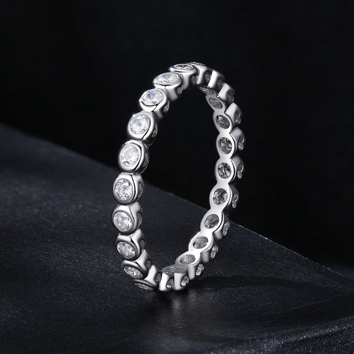 925 Sterling Silver 2mm Moissanite Ring Size 7 for Women