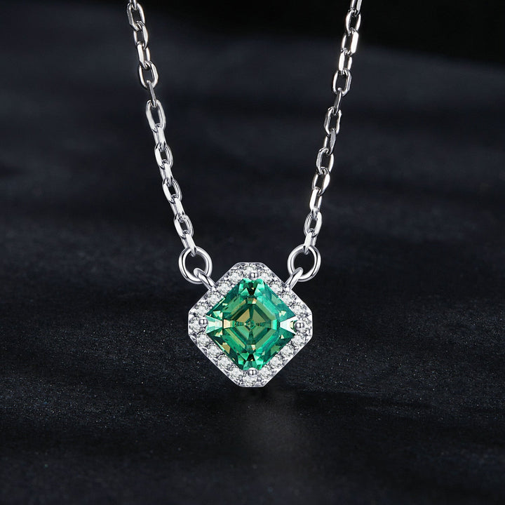 925 Sterling Silver 0.6 Carat Moissanite Pendant Necklace for Women