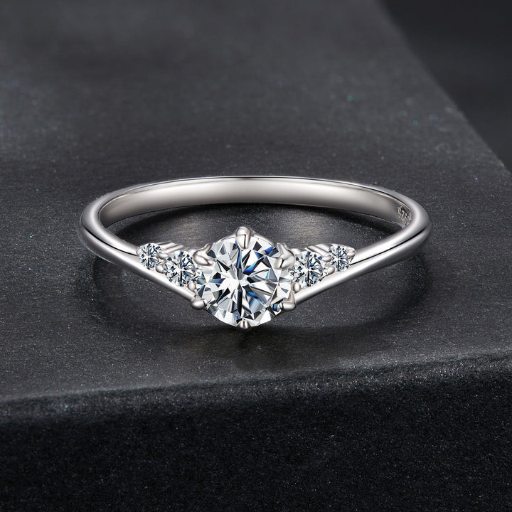 925 Sterling Silver Moissanite 0.15ct Ring Size 7 for Women