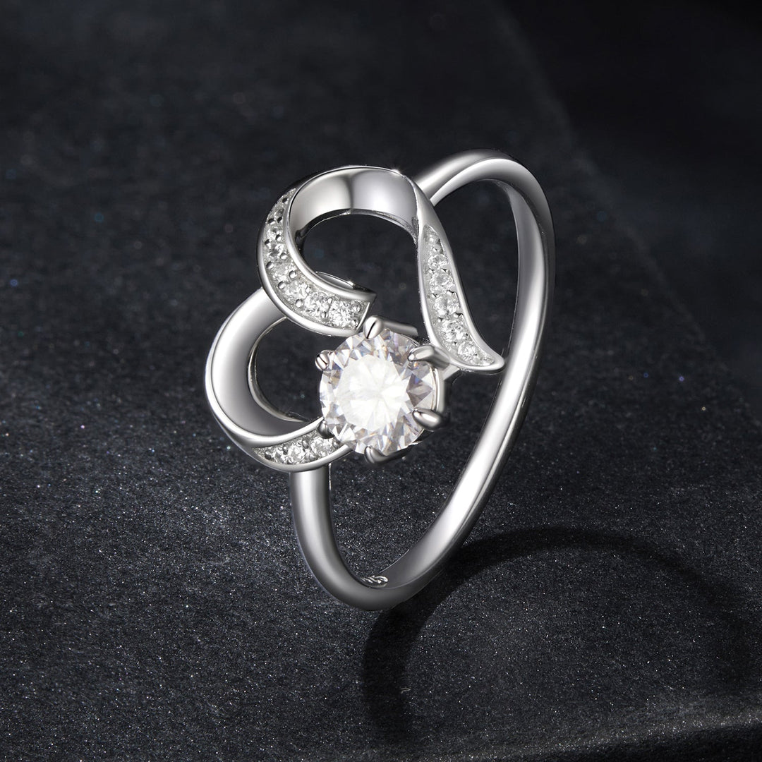 925 Sterling Silver Moissanite Heart-Shaped Ring Size 7 for Women