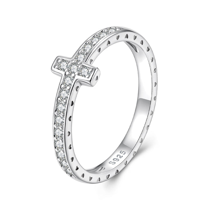 925 Sterling Silver Moissanite Ring in Size 6