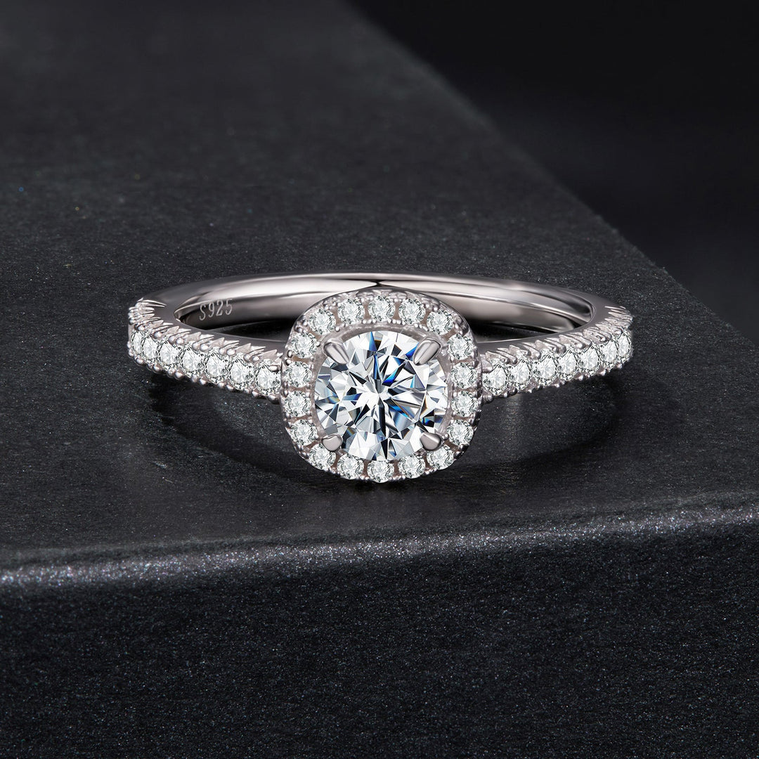 925 Sterling Silver Moissanite 0.5 Carat Ring for Women - Size 6
