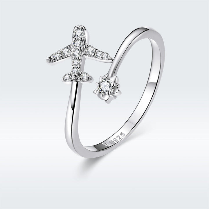 925 Sterling Silver Ring with CZ and Platinum Plated Finish
