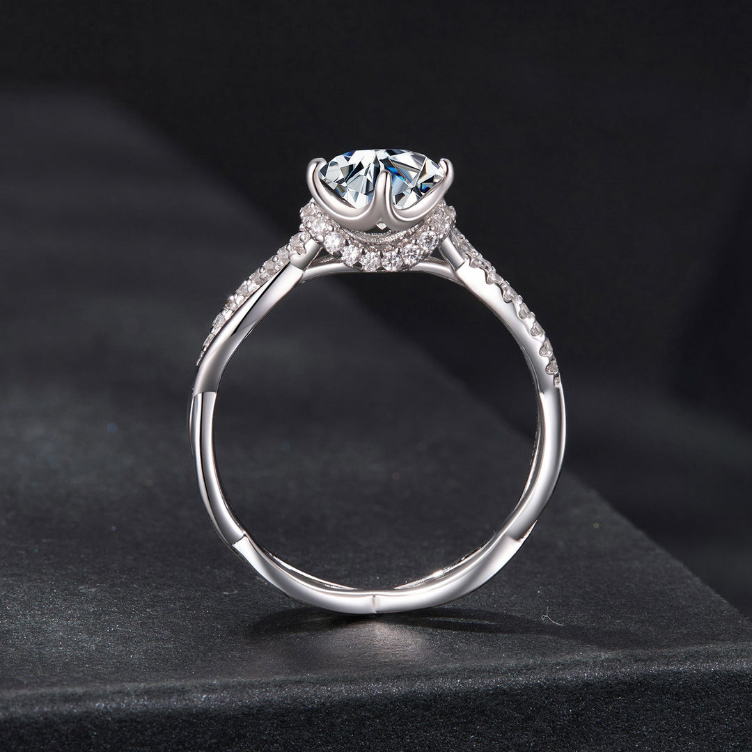 925 Sterling Silver Moissanite Ring in Size 7 with Pavé Setting for Women