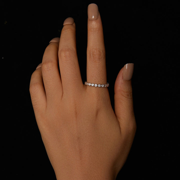 925 Sterling Silver 2mm Moissanite Ring Size 7 for Women