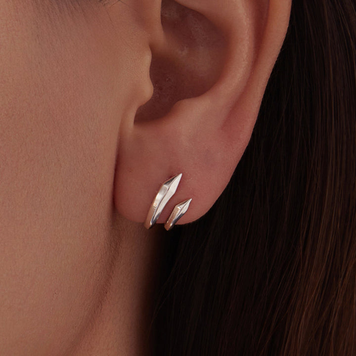 925 Sterling Silver Oxidized Silver Earrings Size 1.3*0.7cm