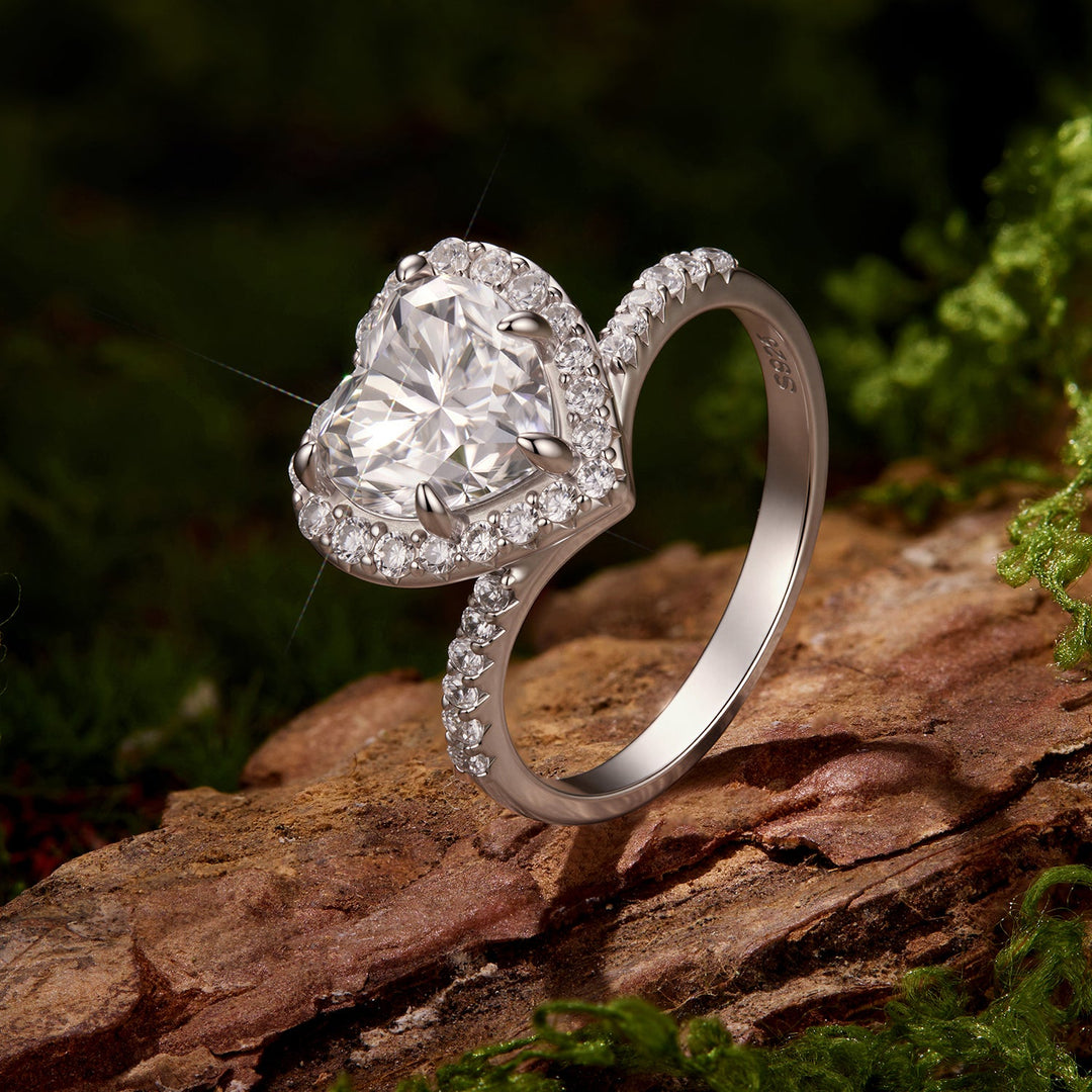 925 Sterling Silver White Gold Plated 2ct Moissanite Heart Ring Size 6 for Women