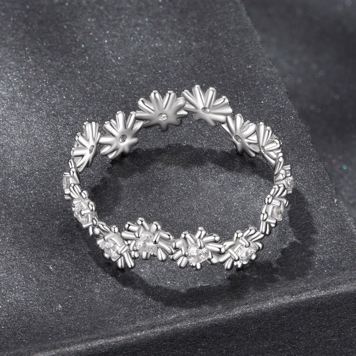 925 Sterling Silver Moissanite 0.03ct Ring Size 7