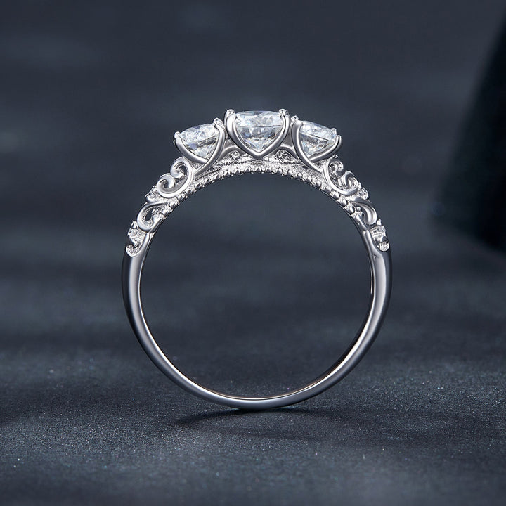 925 Sterling Silver Moissanite Pavé Setting Ring Size 6 for Women