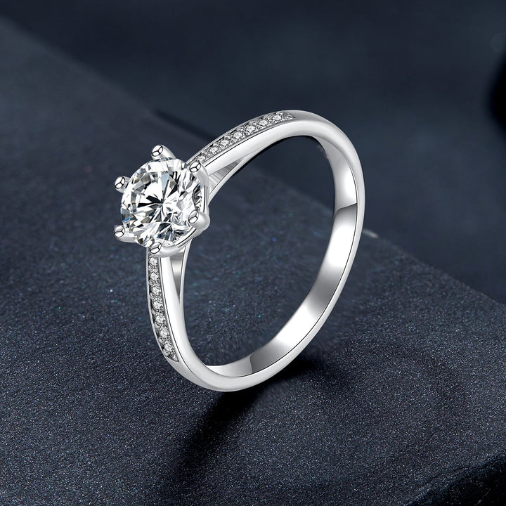 925 Sterling Silver Moissanite &amp; CZ Ring Size 6 for Women