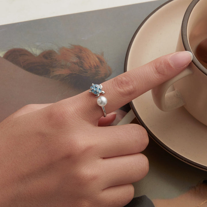925 Sterling Silver Turtle Ring with Quality Shell Pearl &amp; CZ - Size: nan