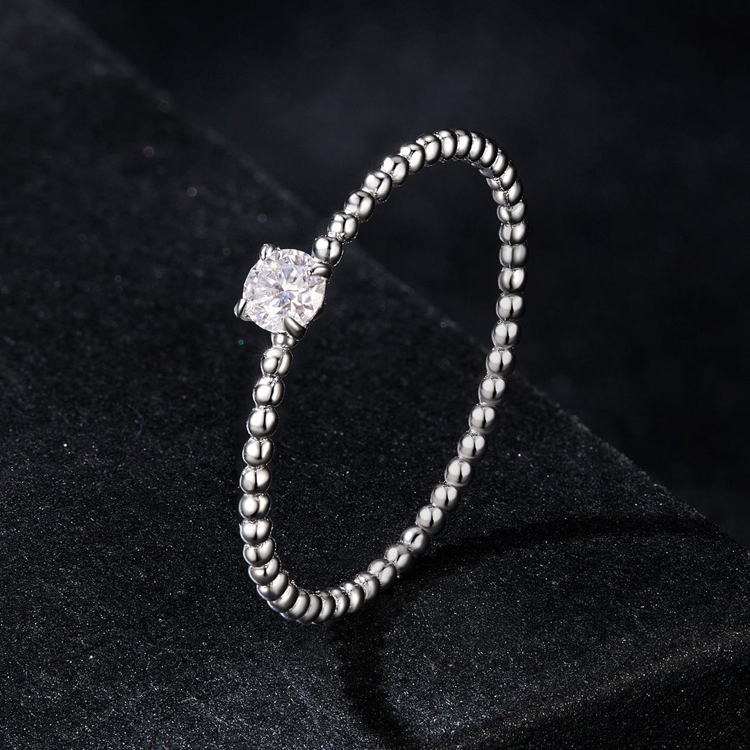 925 Sterling Silver 3mm Moissanite Ring for Women - Size 6