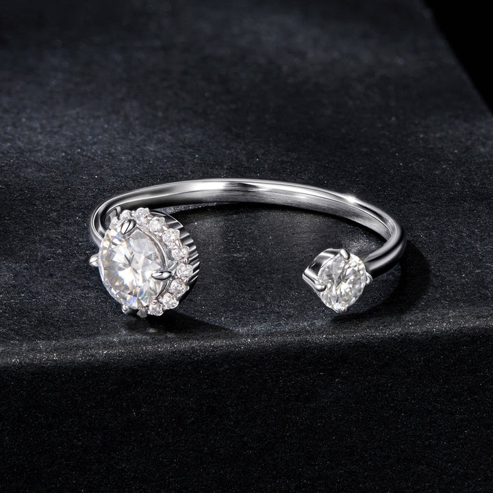 925 Sterling Silver Moissanite 0.5ct &amp; 0.2ct Ring in Size E for Women