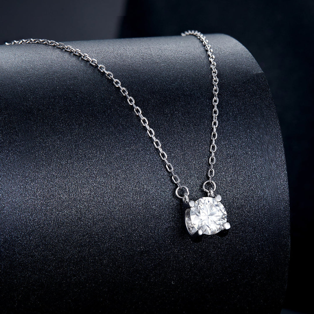 925 Sterling Silver 0.65 Carat Moissanite Necklace for Women